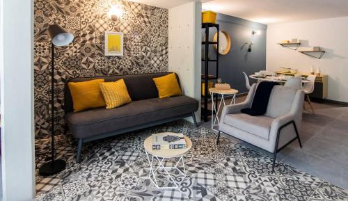 Apartment with Terrace