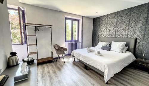King Room with Garden View