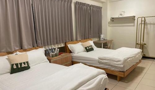 Quadruple Room with Terrace