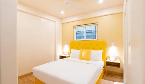 Standard Queen Room 