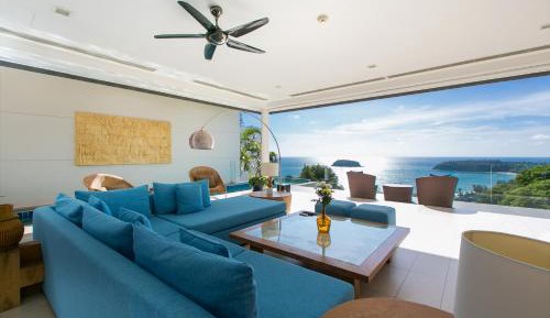 Penthouse Apartment