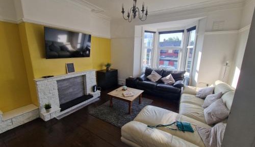 Apartment - Split Level
