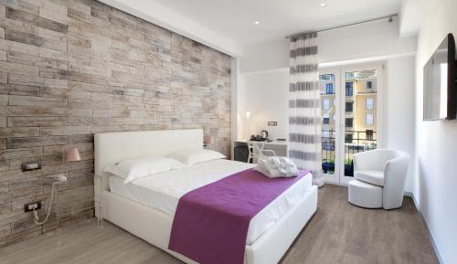 King Room with Spa Bath
