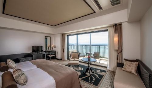 【Premium Club】Superior Hollywood Twin room Seaview with Spa & Lounge Access 12F