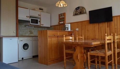 Apartment (6 Adults)