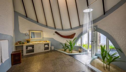 Family Deluxe Beach Villa with Private Beach