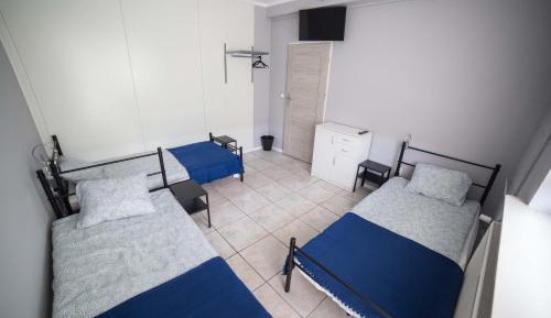 Triple Room with Shared Bathroom