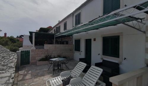 Apartment - Split Level