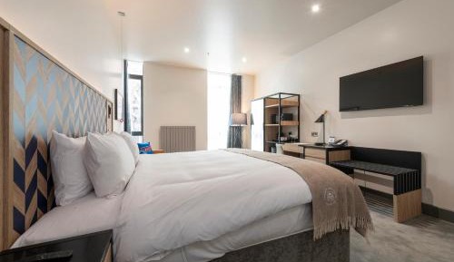 Accessible Room, 1 Super King Bed