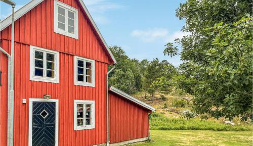 Two-Bedroom Holiday Home