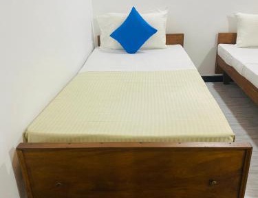 Triple Room with Bathroom