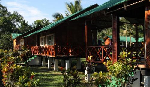 Bungalow with Garden View
