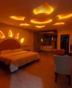 King Room with Spa Bath
