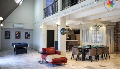 Three-Bedroom Townhouse