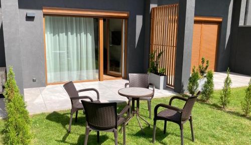 Apartment with Terrace