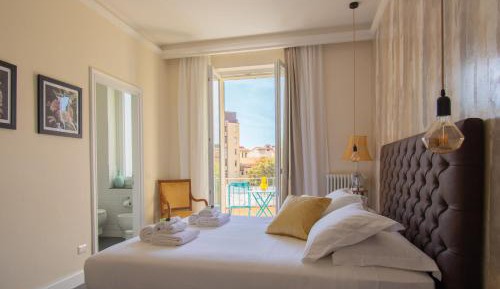 Deluxe Double Room with Balcony