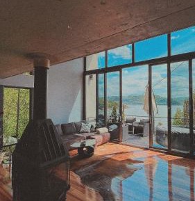 Apartment with Lake View