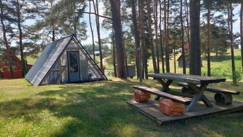 Cottage (4 Adults)
