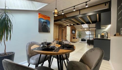 Studio Apartment