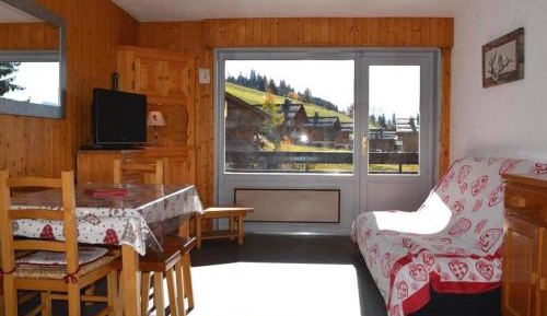 Apartment (4 Adults)