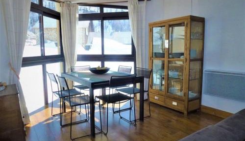 Apartment (5 Adults)