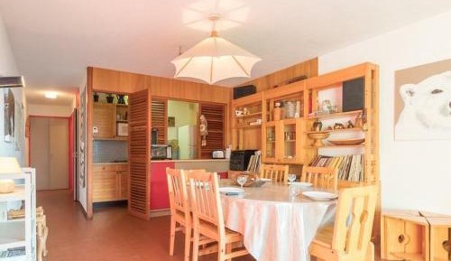 Apartment (8 Adults)