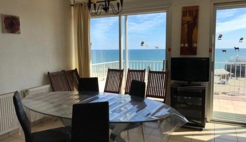Apartment (6 Adults)