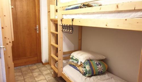 Apartment (6 Adults)