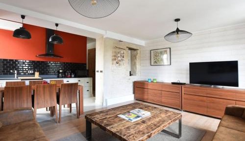 Apartment (4 Adults)