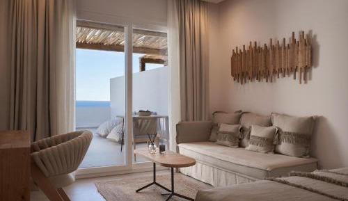 Suite with Hot Tub