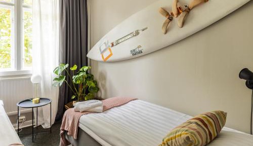 Standard Twin Room with Sea View