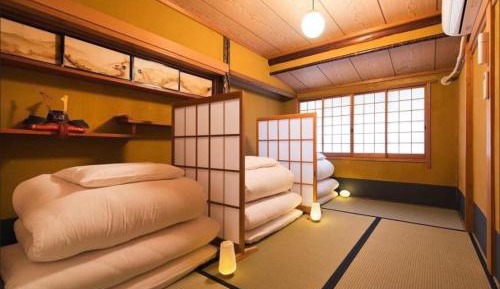 Economy Triple Room with Shared Bathroom