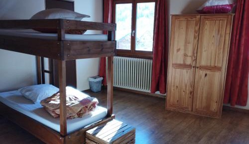 6-Bed Mixed Dormitory Room