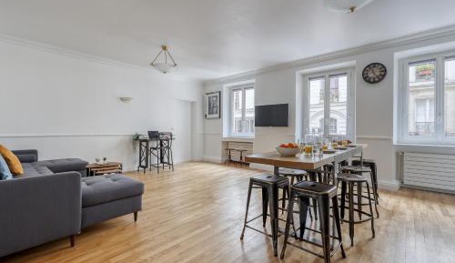 Superior Apartment
