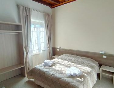 Double or Twin Room with Garden View