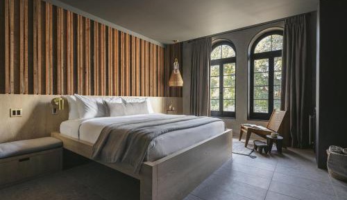 King Suite