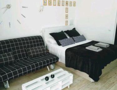 Studio Apartment with Sea View