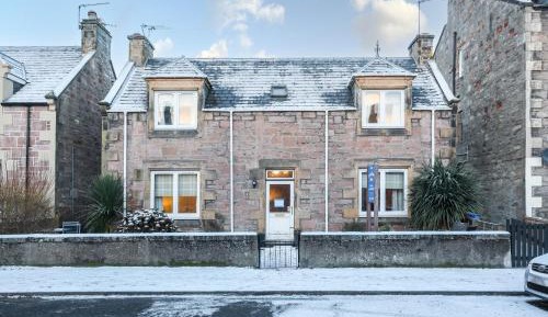 Seven-Bedroom House
