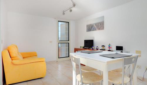 Superior One-Bedroom Apartment with Balcony