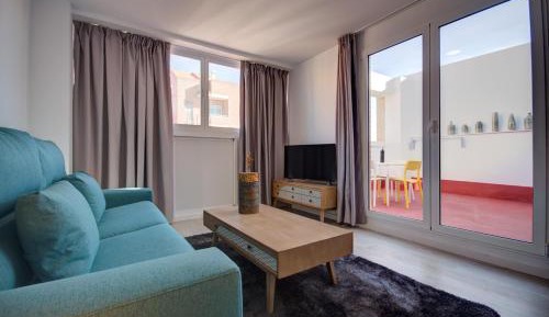 Apartment with Terrace