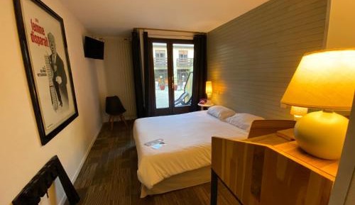 1 Double Bed