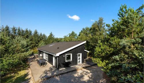 Four-Bedroom Holiday Home
