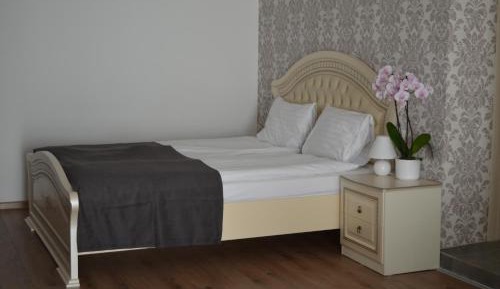 Classic Quadruple Room