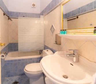 Triple Room with Balcony