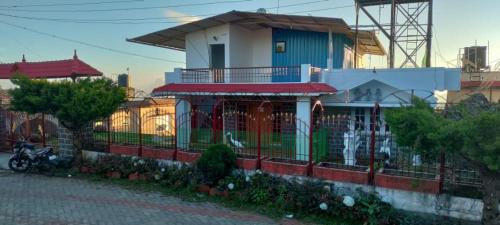 One-Bedroom House