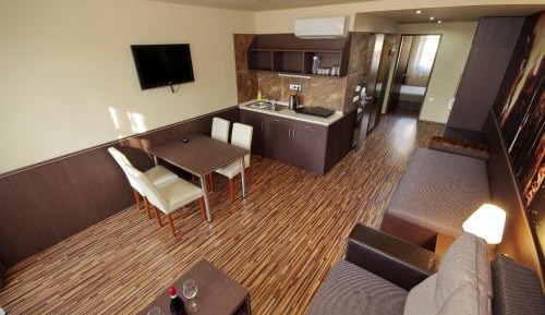 Superior Apartment