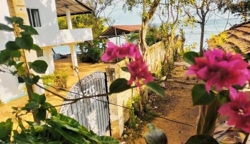 Deluxe Double Room with Balcony and Sea View
