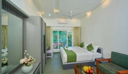 Deluxe King Suite