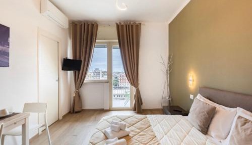 Deluxe Double Room with Balcony