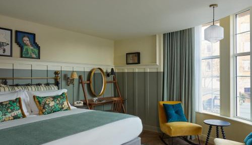 Premium King Room